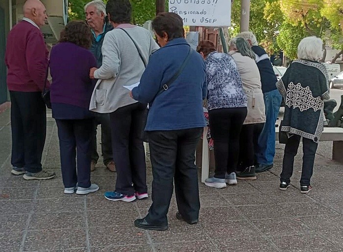 Reclamos de jubilados en General Alvear