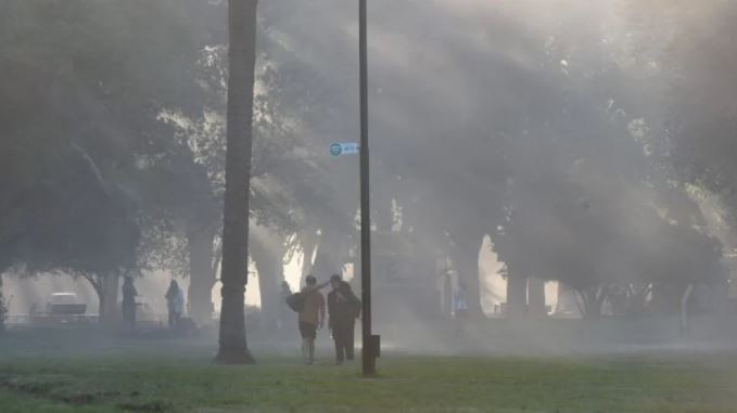 Clases suspendidas en dos zonas de Mendoza por el Zonda