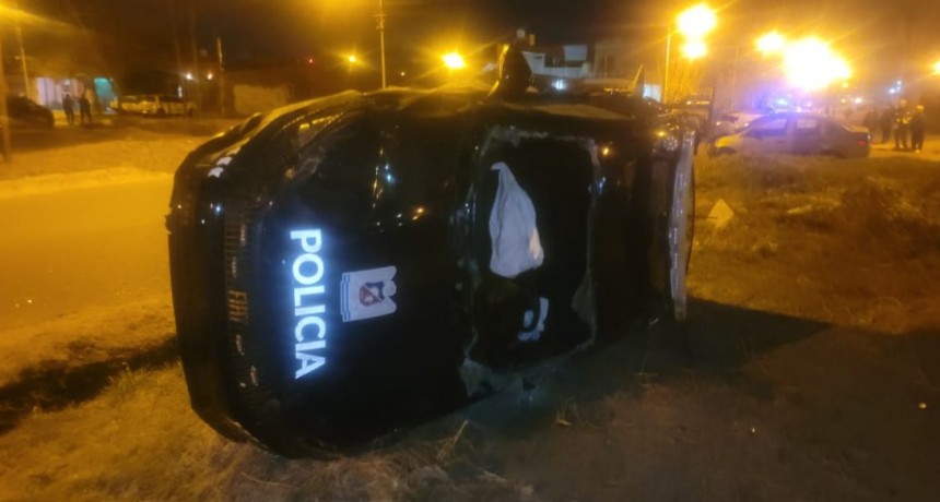 Seguridad en peligro: Choque y vuelco en Urquiza y Lavalle